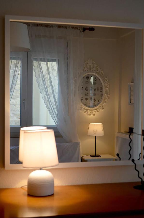 Lemon Beach Front Apartment, Nikiti Екстер'єр фото