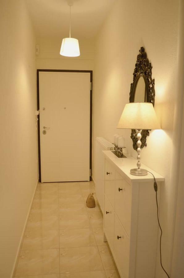 Lemon Beach Front Apartment, Nikiti Екстер'єр фото